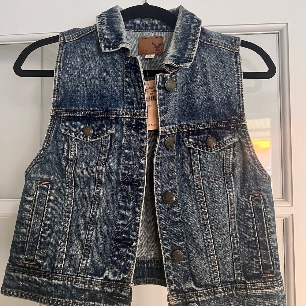 American Eagle Outfitters Blue Denim Vest